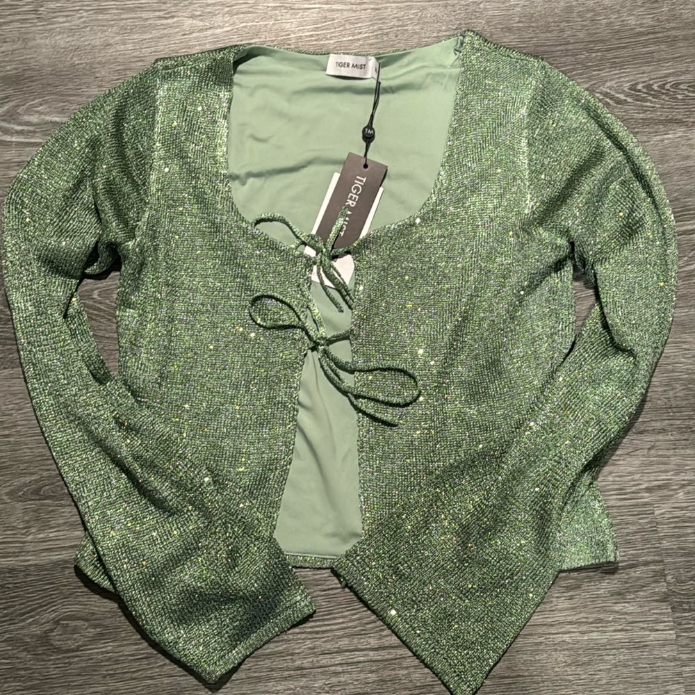 Tiger Mist Shimmer Sage Top